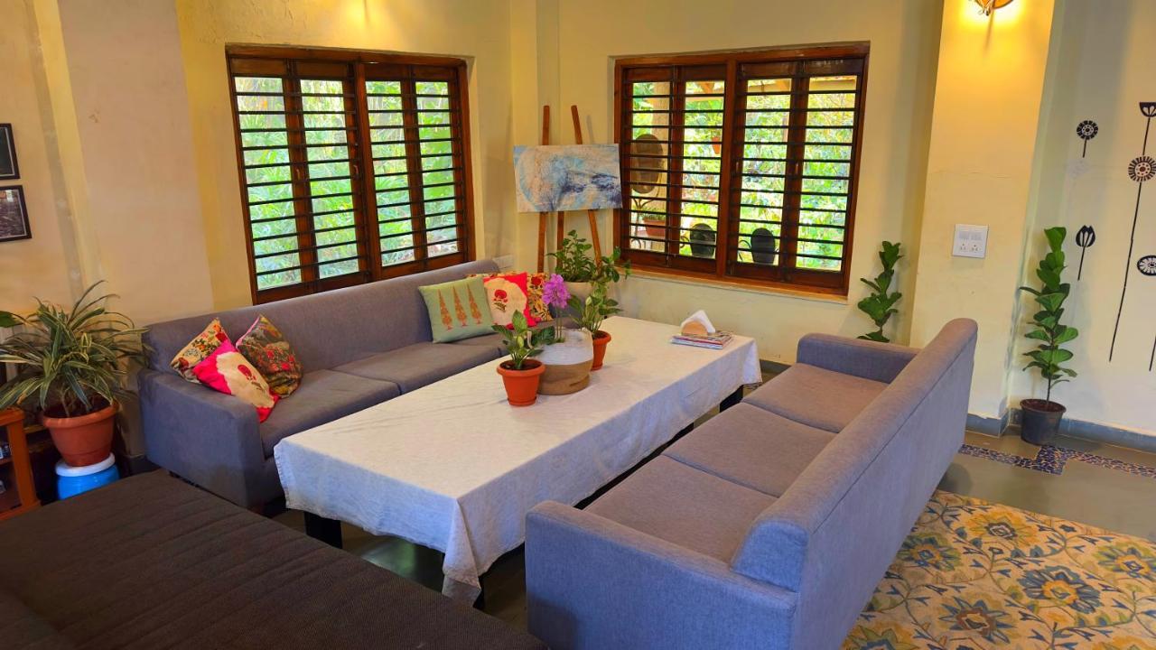 Peace Lily Cottage Карджат Экстерьер фото